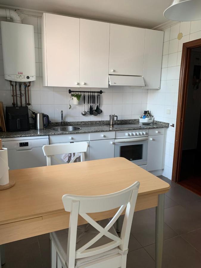 Habitacion Privada Para 2 Personas A 10 Min De La Playa Santander Exterior photo